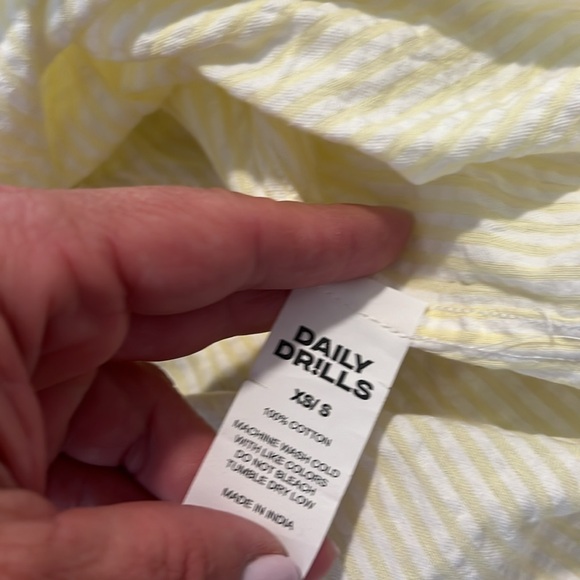 Daily Drills Yellow Stripe Seersucker button down and shorts set both size XS. - Picture 11 of 13